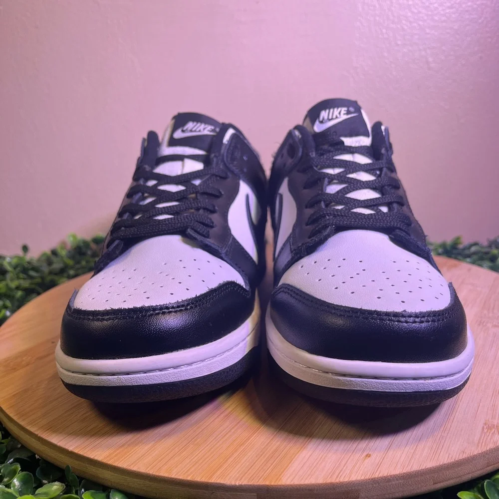 🔥 NIKE DUNK LOW RETRO PANDA BLACK WHITE SNEAKER SHOES MENS SIZE 8 DD1391-100 - Picture 3 of 9